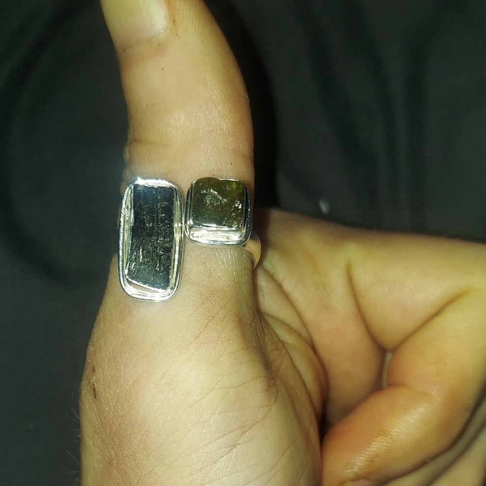 The World Is Yours 2 Most Powerful Crystals Combined. Tourmaline And Moldavite